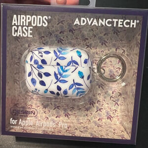 NIB Apple AirPod Pros Semi-Hard Silicone Case with Carabiner